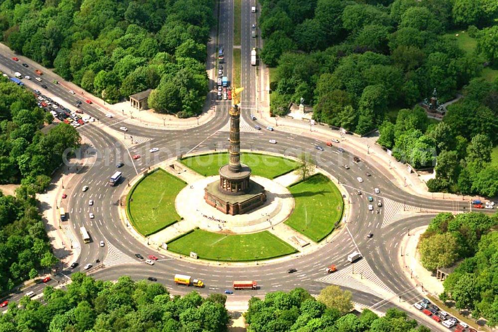 Aerial photograph Berlin - Tiergarten - Großer Stern im Berliner Tiergarten