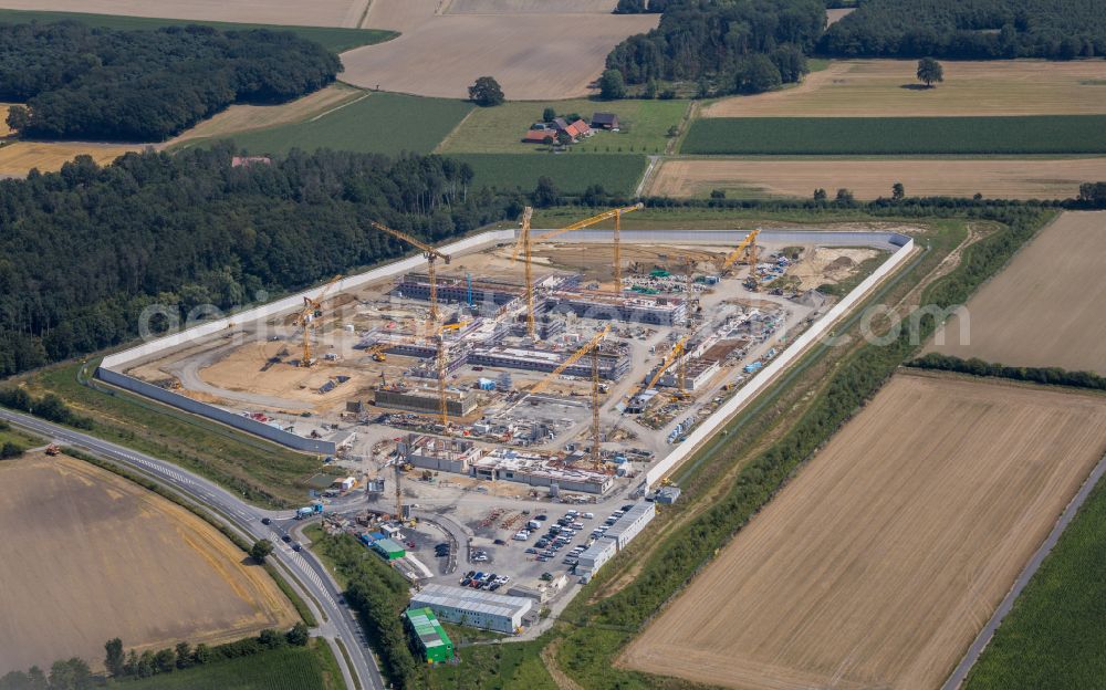 Münster from the bird's eye view: Construction site for the new construction of the large prison area and security fencing of the future correctional facility JVA Telgte on street Telgter Strasse in Muenster in the state North Rhine-Westphalia, Germany