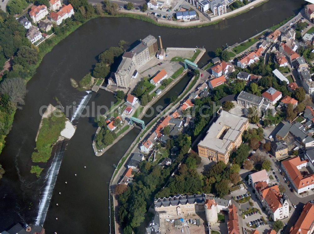 Aerial image Bernburg - Great lock Bernburg (Saale) in Saxony-Anhalt