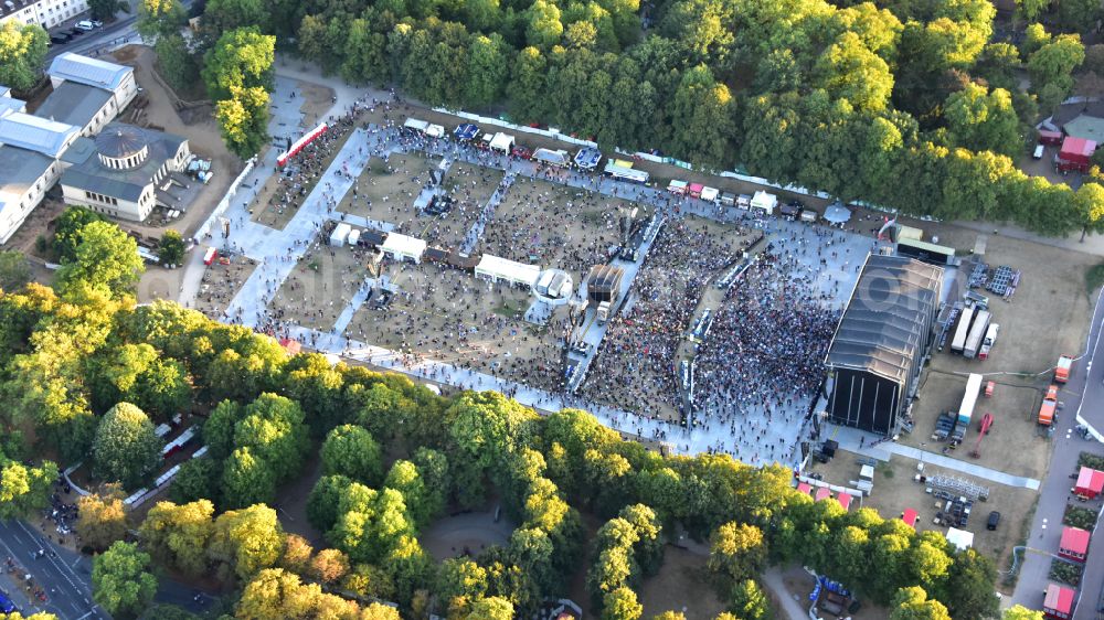 Aerial image Bonn - Big event on the Hofgartenwiese Bonn in the state North Rhine-Westphalia, Germany