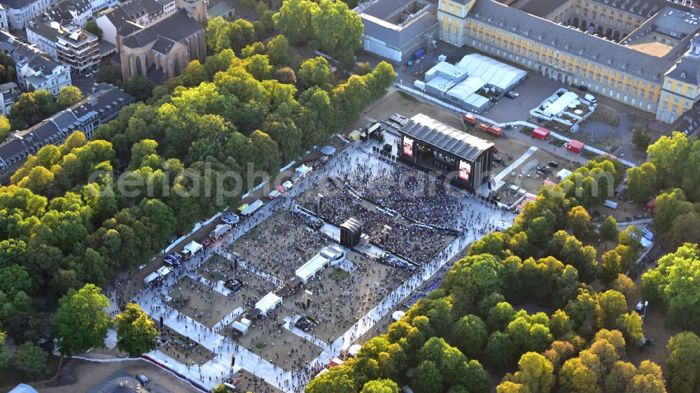 Aerial photograph Bonn - Big event on the Hofgartenwiese Bonn in the state North Rhine-Westphalia, Germany