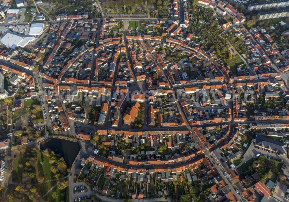 Aerial image Teterow - Town plan Teterow with St. Peter and St. Paul in the center of Old Teterow in Mecklenburg - Western Pomerania