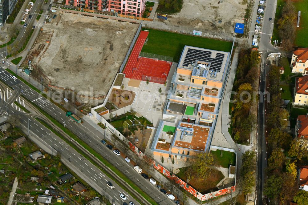 Aerial image München - School building on Emmy-Noether-Strasse in the district Moosach in Munich in the state Bavaria, Germany