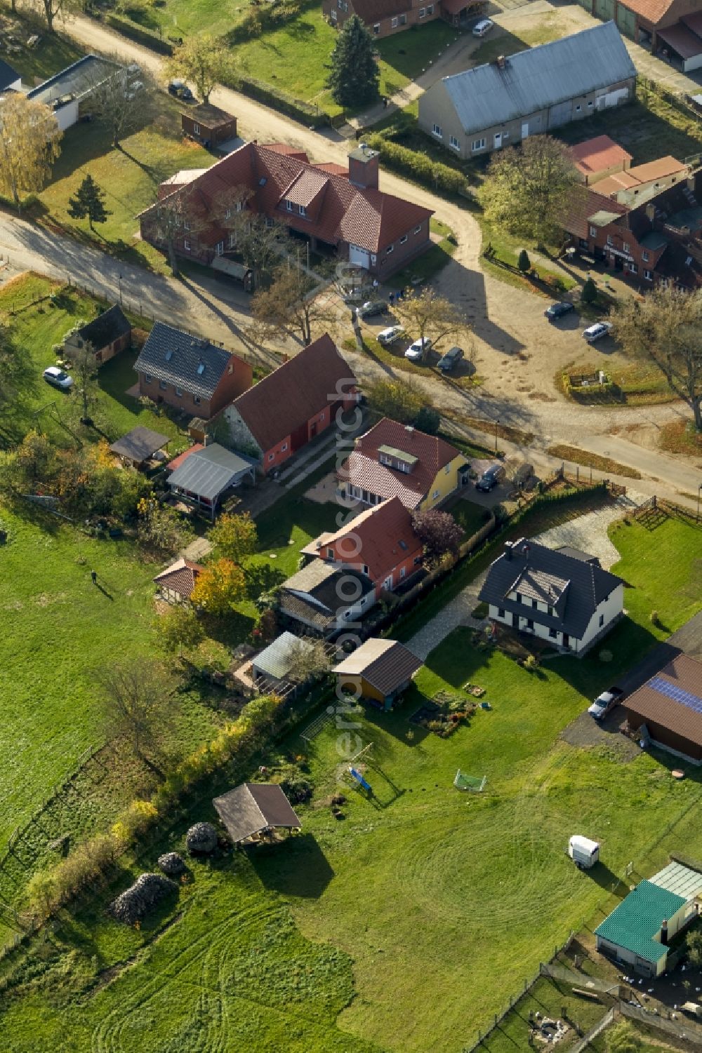 Aerial image Vipperow - Estates in Vipperow along the Dorfstrasse in the state Mecklenburg-Western Pomerania