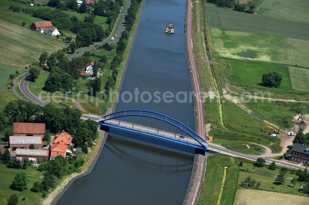 Aerial photograph Elbe-Parey - Guesen Bridge over the Elbe-Havel-Canel in the state Saxony-Anhalt