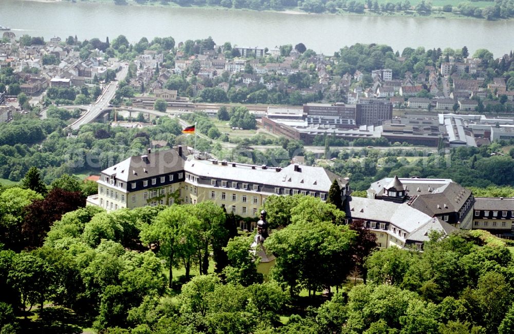 Bonn from above - Gästehaus der Bundesregierung auf dem Bonner Petersberg. Ort: Bonn Datum: 26.05.03