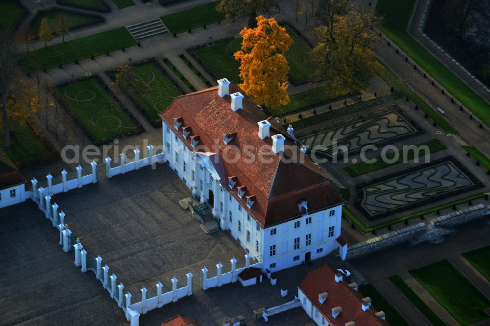 Aerial image Meseberg - Castle Meseberg the Federal Government on the banks of Huwenowsees in the town district Gransee in Brandenburg