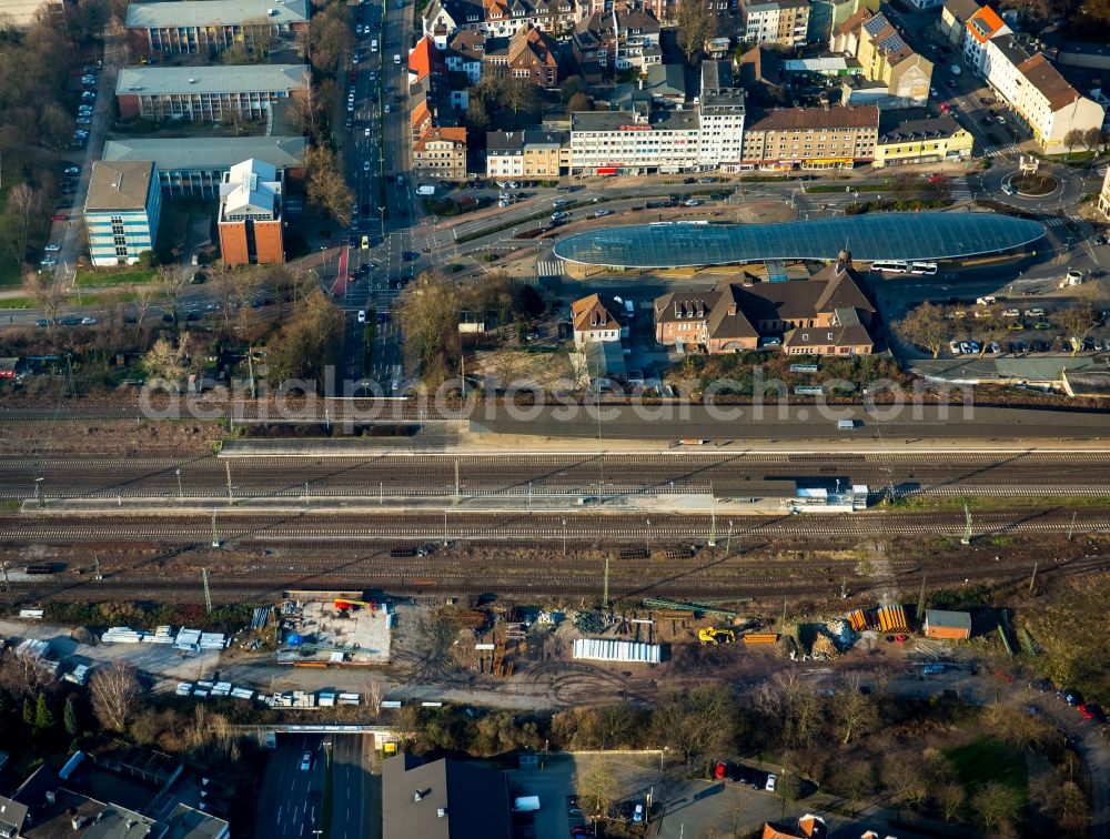 Aerial image Herne - Marshalling yard and freight station of the Deutsche Bahn on Westring- Bridge in Herne in the state of North Rhine-Westphalia. The central bus station is located in the North of the train station