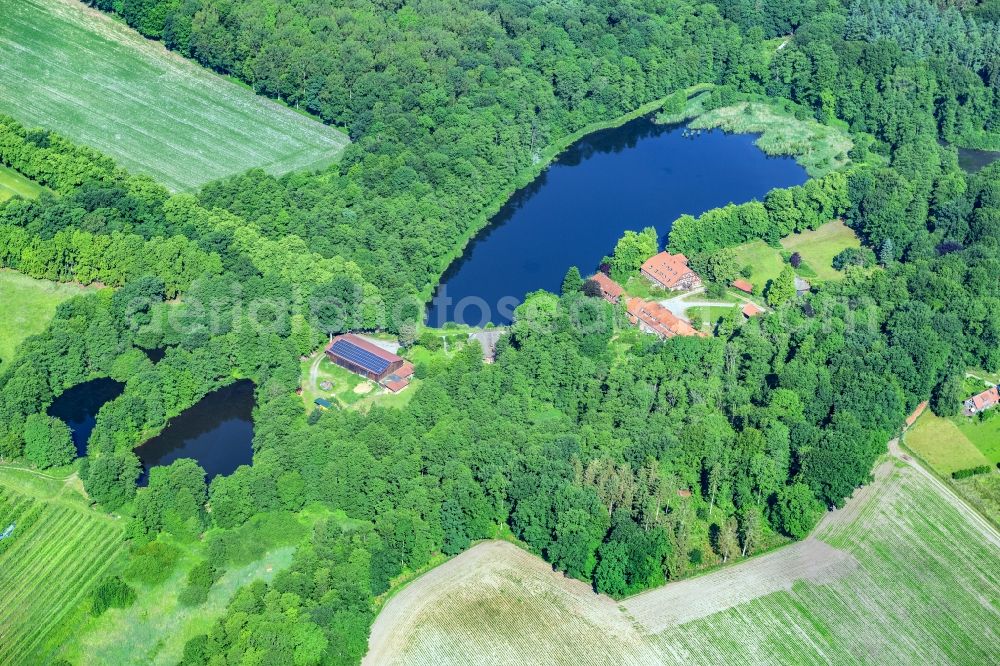 Aerial photograph Horneburg - Building and manor house of the farmhouse in Horneburg in the state Lower Saxony, Germany