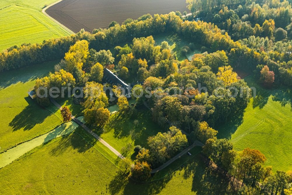 Geldern from above - Building and manor house of the farmhouse in Geldern in the state North Rhine-Westphalia, Germany