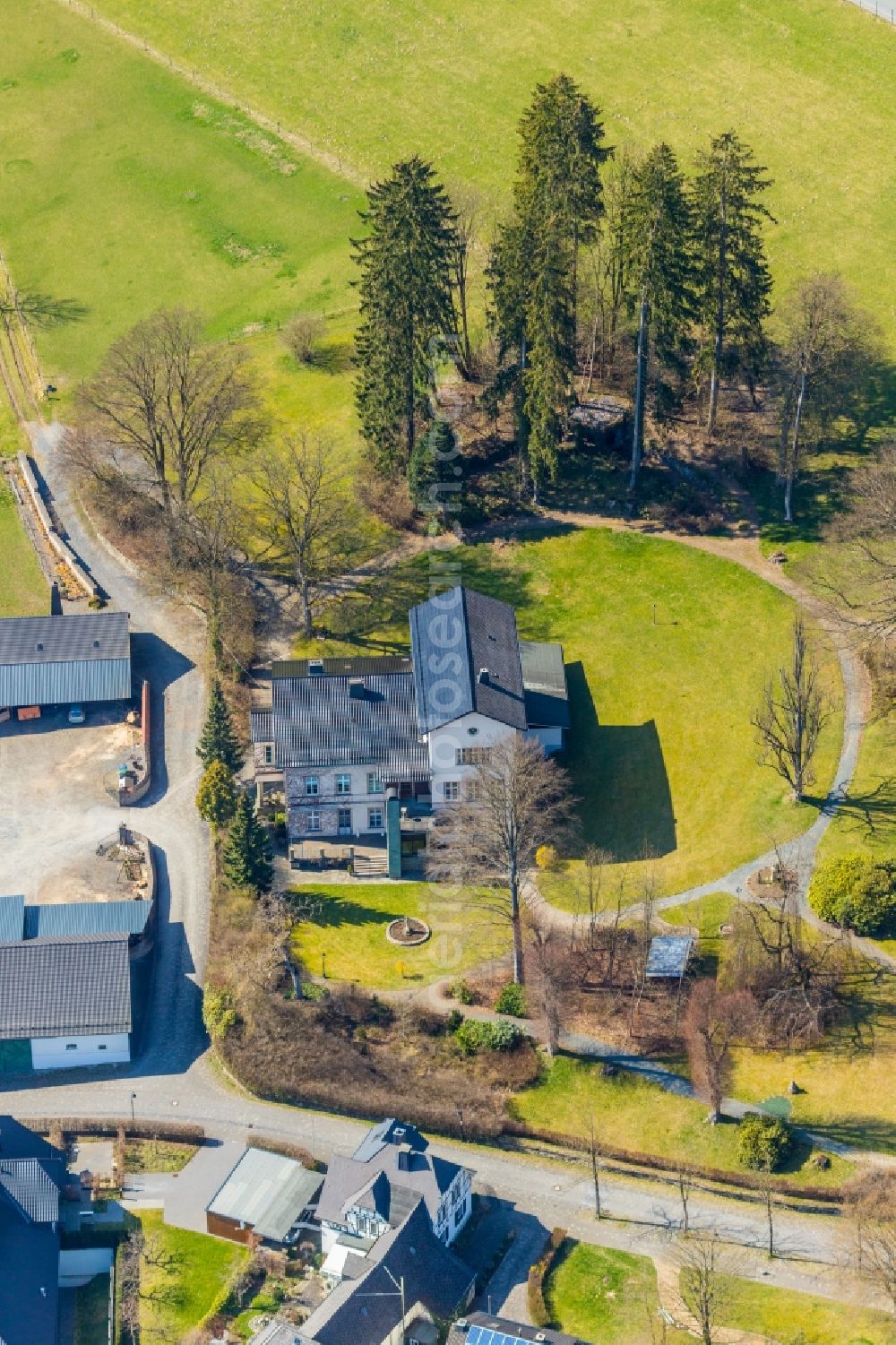 Eslohe (Sauerland) from the bird's eye view: Building and manor house of the farmhouse in Eslohe (Sauerland) in the state North Rhine-Westphalia, Germany