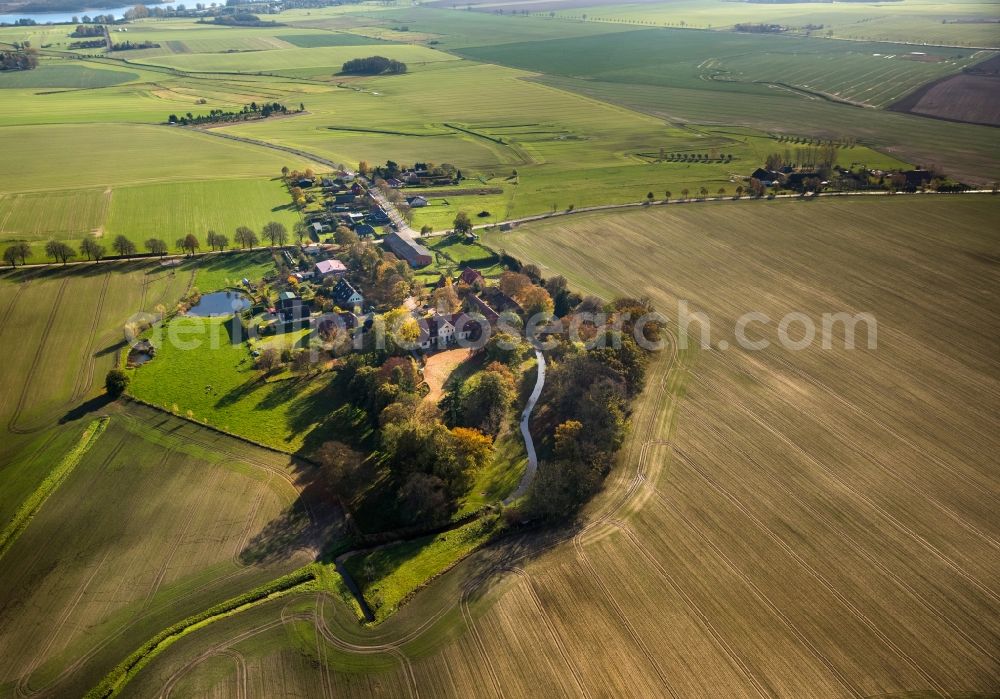 Vipperow OT Solzow from the bird's eye view: View of the farm house Solzow in Vipperow in the state Mecklenburg-West Pomerania