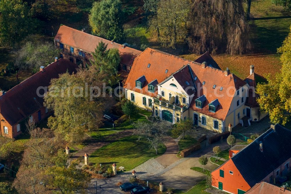 Aerial image Vipperow OT Solzow - View of the farm house Solzow in Vipperow in the state Mecklenburg-West Pomerania