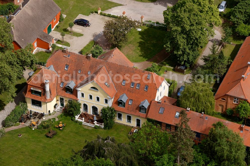 Aerial image Vipperow - View of the farm house Solzow in Vipperow in the state Mecklenburg - Western Pomerania