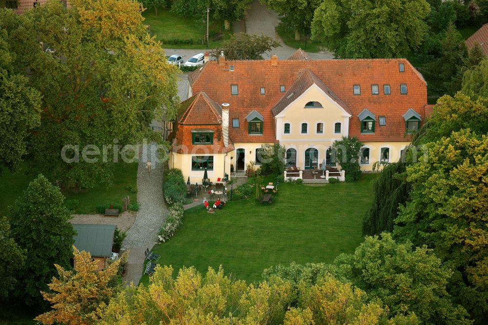 Aerial image Vipperow - View of the farm house Solzow in Vipperow in the state Mecklenburg - Western Pomerania