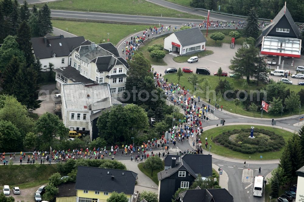 Oberhof from the bird's eye view: GutsMuths - Rennsteig - run (cross country on the Rennsteig in memory of GutsMuths) in the Thuringian Forest in Oberhof in Thuringia