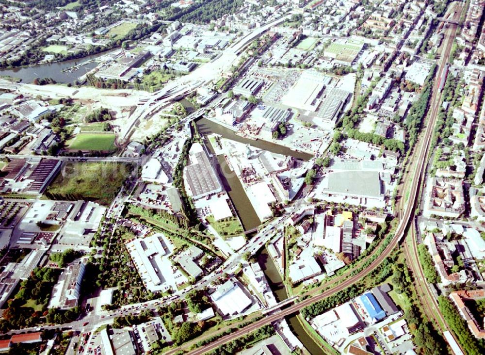 Berlin - Neukölln from the bird's eye view: Hafen der BEHALA in Berlin - Neukölln.