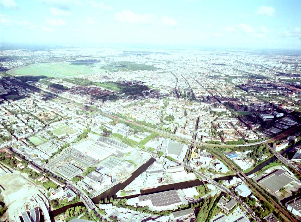 Aerial image Berlin - Neukölln - Hafen der BEHALA in Berlin - Neukölln.