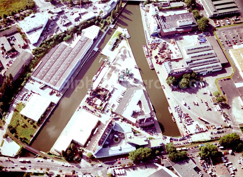 Aerial photograph Berlin - Neukölln - Hafen der BEHALA in Berlin - Neukölln.