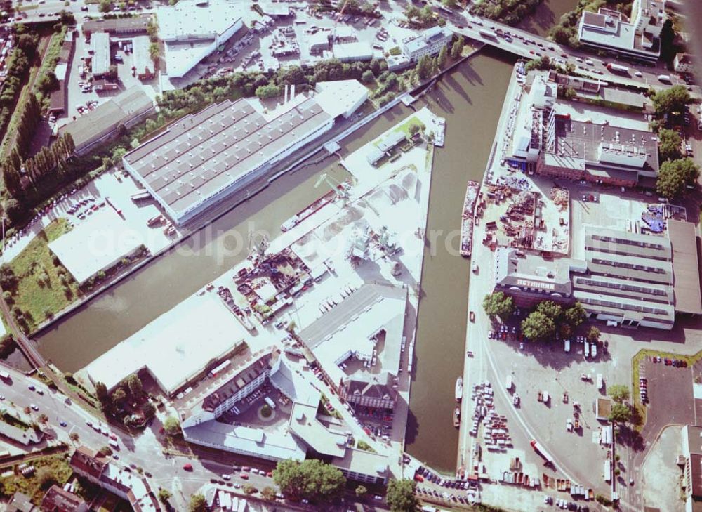 Berlin - Neukölln from above - Hafen der BEHALA in Berlin - Neukölln.