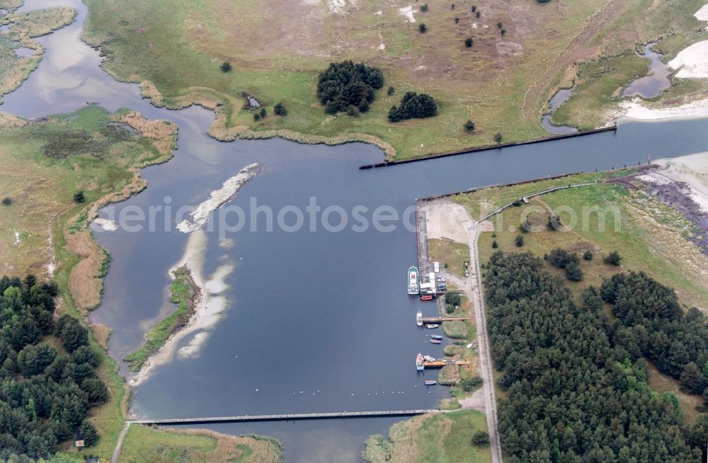 Aerial photograph Born am Darß - Port facilities on the seashore in Born am Darss in the state Mecklenburg - Western Pomerania, Germany