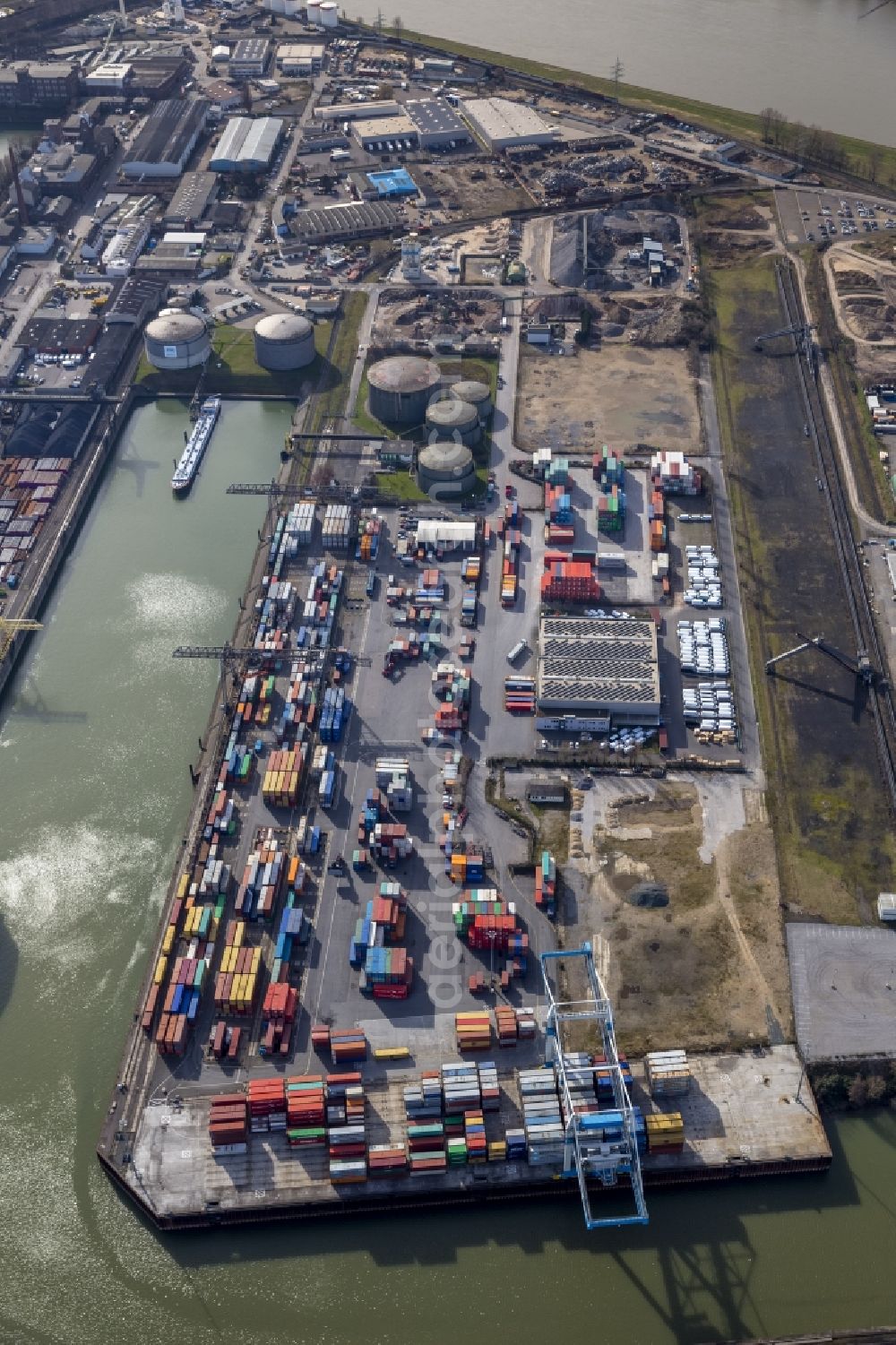 Duesseldorf from the bird's eye view: Look at the Speditionstrasse in Duesseldorf harbor