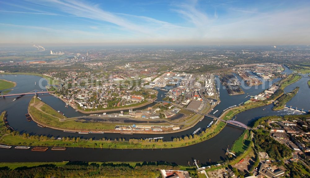 Aerial photograph Duisburg - View of the port of Duisburg in the state North Rhine-Westphalia