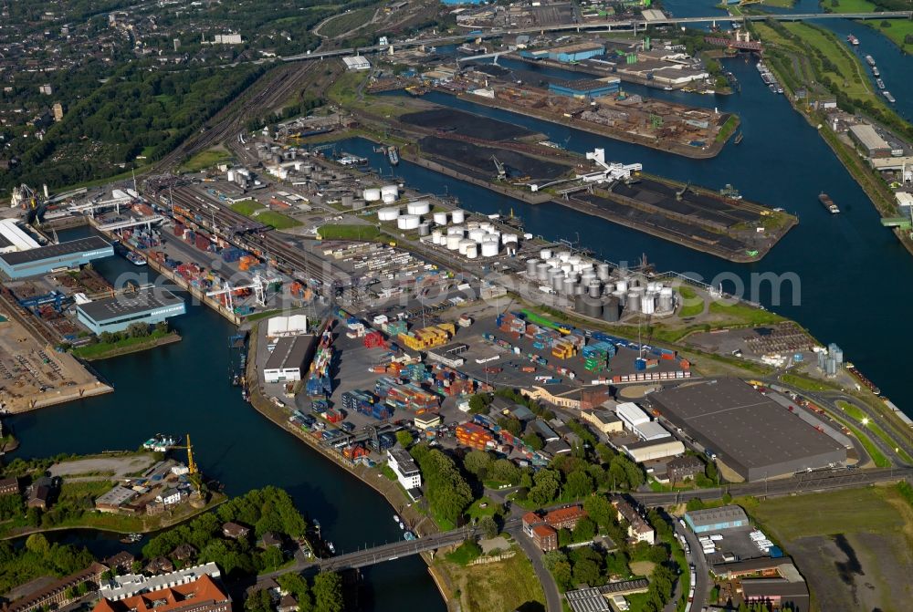 Aerial photograph Duisburg - View of the port of Duisburg in the state North Rhine-Westphalia