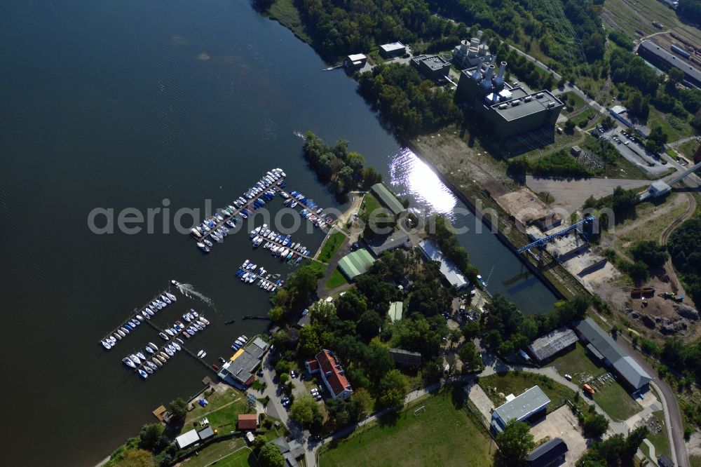 Aerial photograph Brandenburg Havel - View at the Port of the railway workers sailing club Kirchmöser r.c. at the Plauer See in Brandenburg upon Havel in the federal state of Brandenburg. Kirchmöser is a district of Brandenburg upon Havel