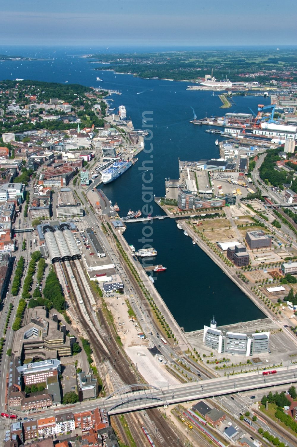 Kiel from above - View of the port of Kiel and the Baltic Sea in the background in the state Schleswig-Holstein. In front of the harbour basin with the estuary of the Baltic Sea the Gablenzstrasse runs