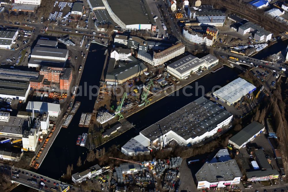 Aerial photograph Berlin Neukölln - Harbour Neukoelln and lock