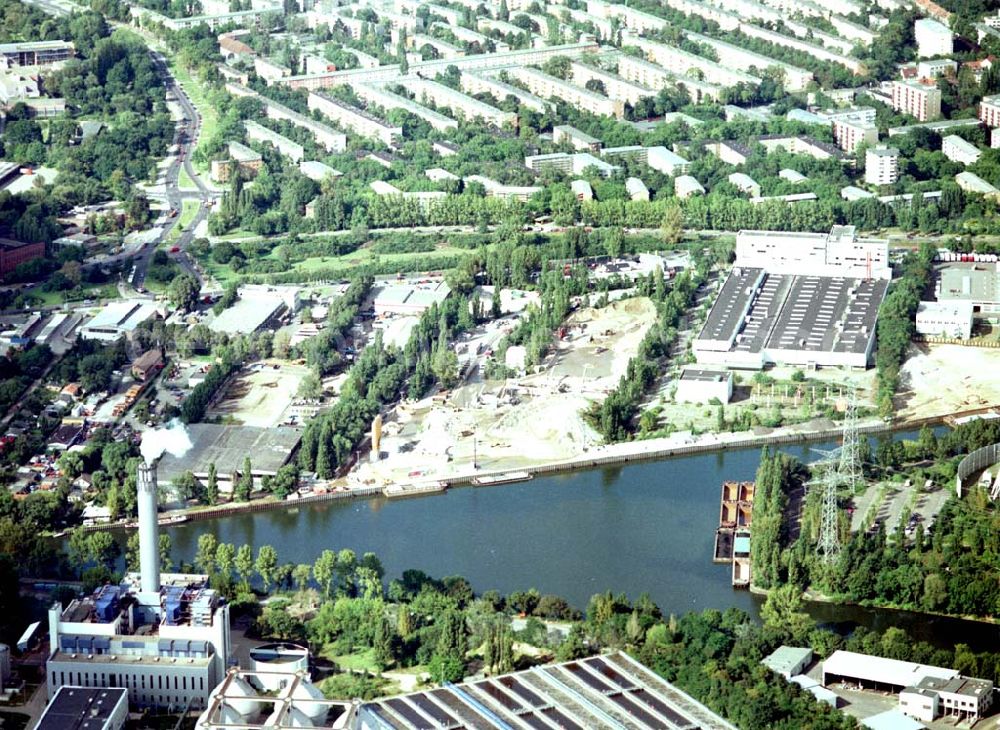 Aerial image Berlin - Spandau - Hafenanlagen der BEHALA an der Nonnendammallee in Berlin - Spandau.