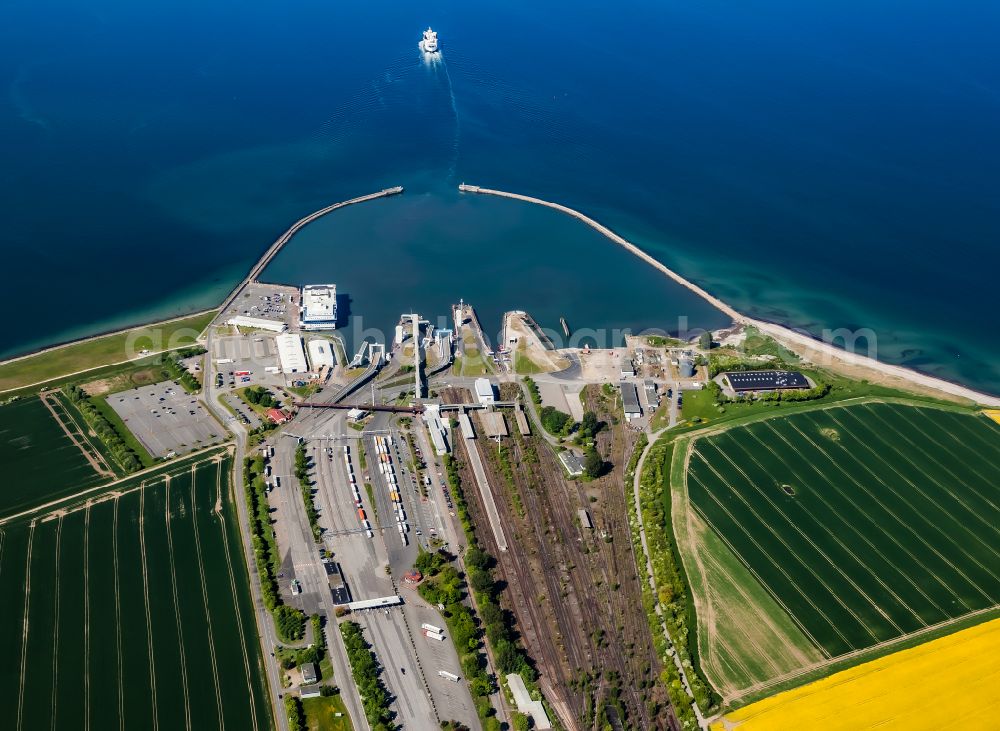 Aerial photograph Fehmarn - Port facilities with ferry port and terminal and train station in Puttgarden on Fehmarn in the state Schleswig-Holstein, Germany