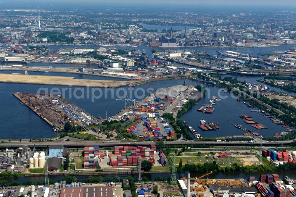 Hamburg from the bird's eye view: Port facilities and container terminals in the Steinwerder part of Hamburg in Germany. The facilities belong to Buss Ross and Staq Port Services