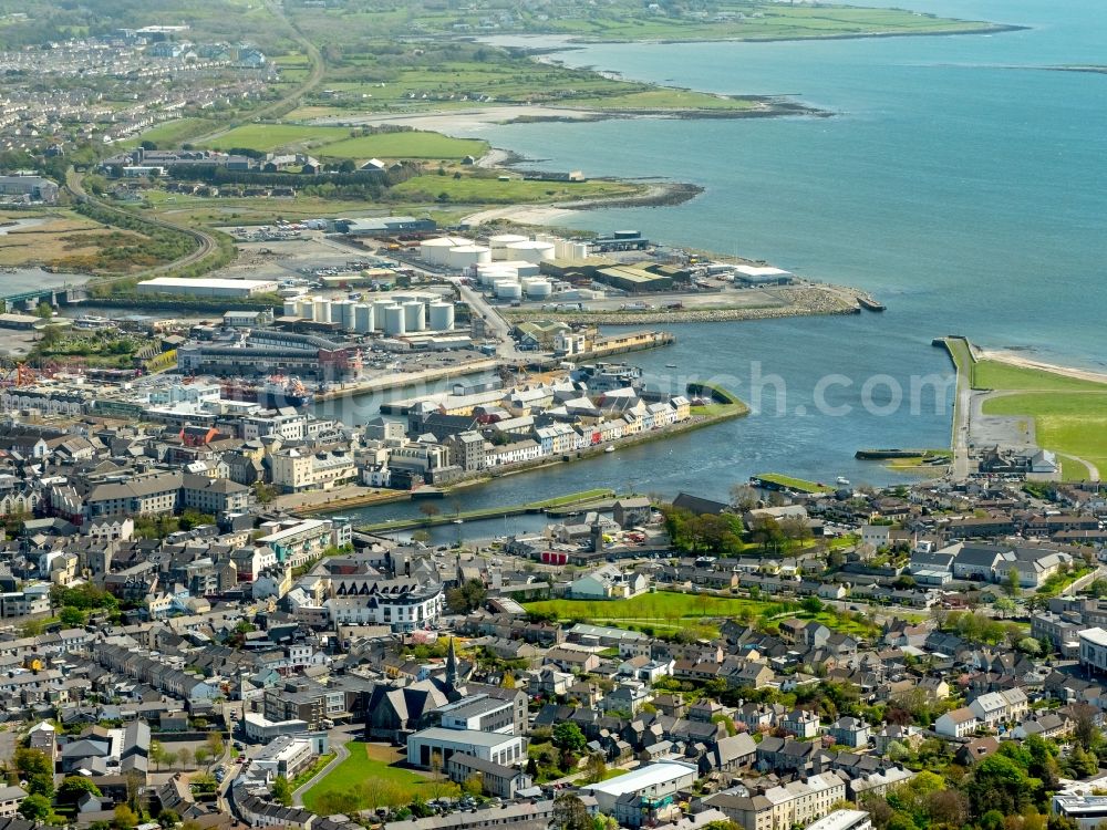 Galway from the bird's eye view: Port facilities on the seashore of the North Atlantic Ocean in Galway in Galway, Ireland