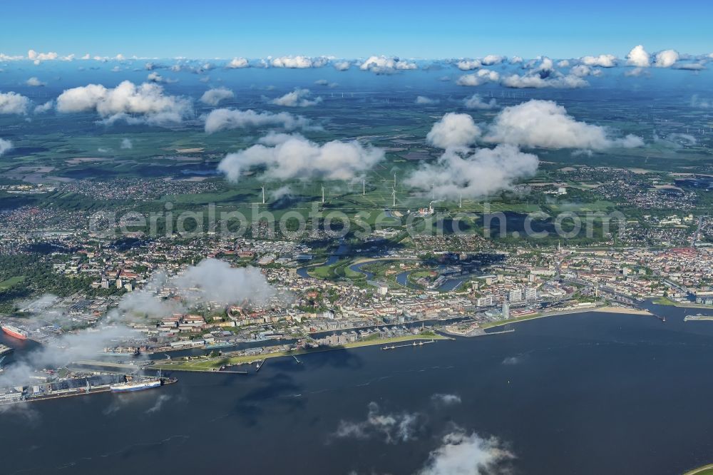 Aerial photograph Bremerhaven - Port facilities on the seashore of the North Sea in Bremerhaven in the state Bremen, Germany