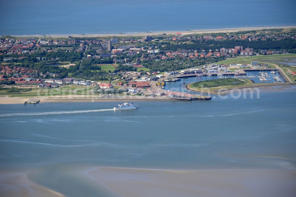 Aerial photograph Norderney - Port facilities on the seashore of the North Sea on Norderney with ferry of the shipping company Norden-Frisia in the state Lower Saxony