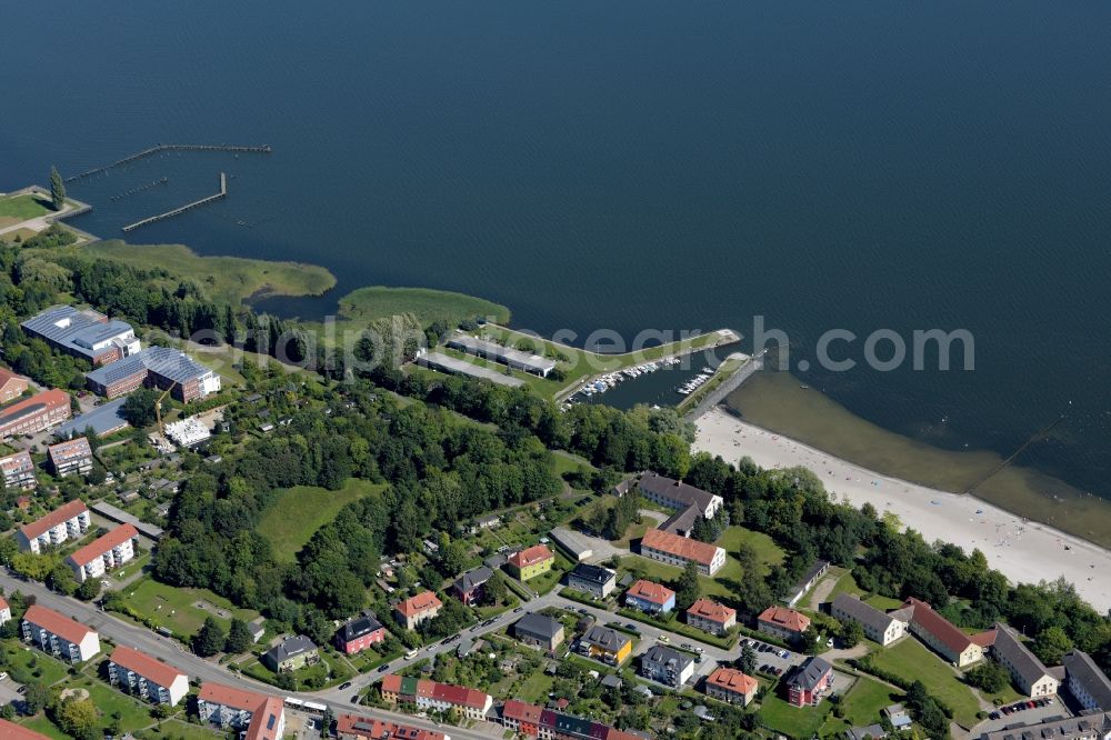 Aerial photograph Stralsund - Port facilities on the seashore of the Baltic Sea in Stralsund in the state Mecklenburg - Western Pomerania