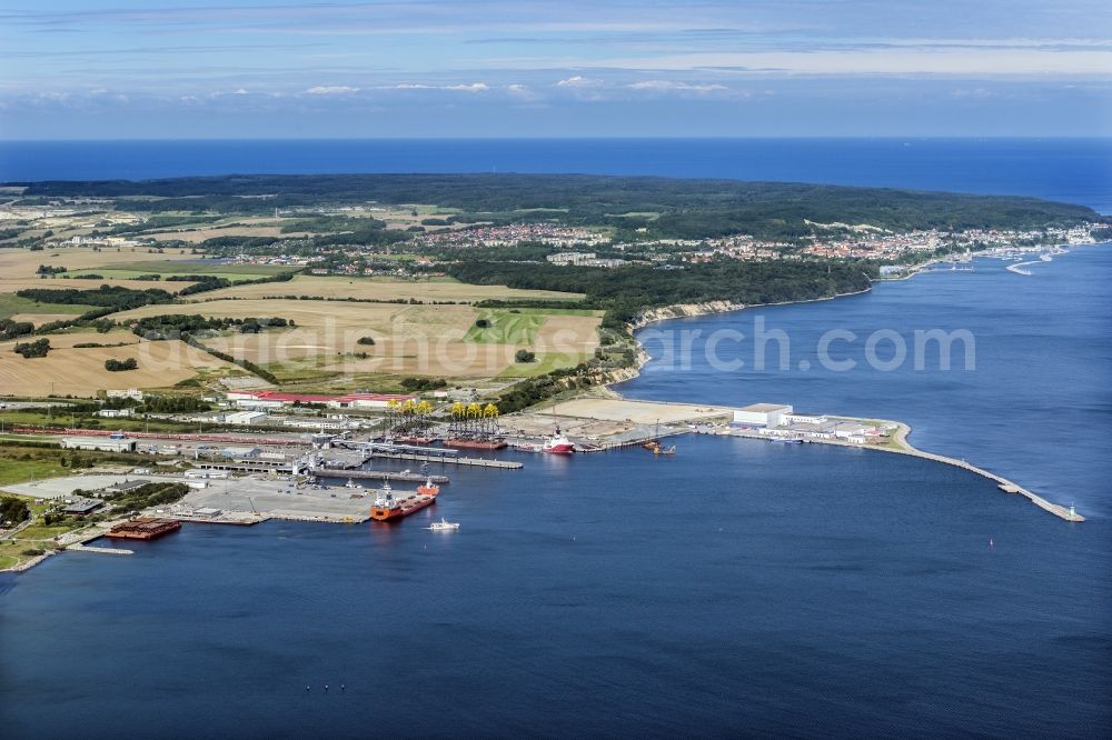 Aerial photograph Sassnitz - Port facilities on the seashore of the Iland Ruegen in the district Hagen in Sassnitz in the state Mecklenburg - Western Pomerania