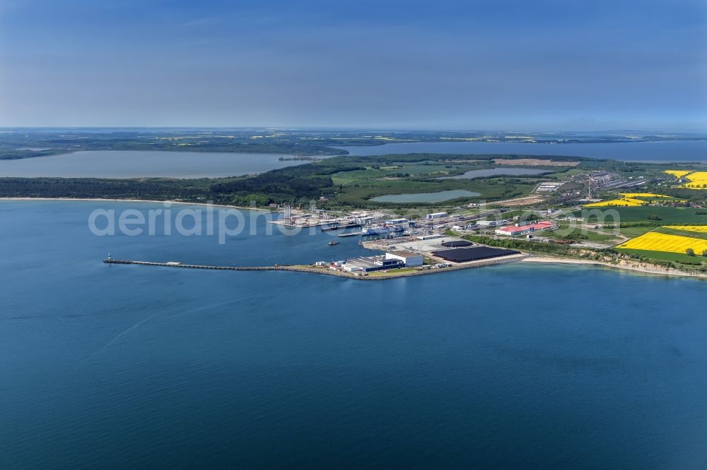 Aerial photograph Sassnitz - Port facilities Nord Stream 2 Pipeline on the sea coast of the island of Ruegen operated by the Faehrhafen Sassnitz GmbH Sassnitz in the state of Mecklenburg-Vorpommern