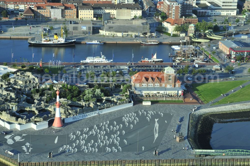 Bremerhaven from above - Port facilities and marine fish markings on the Willy Brandt Platz in Bremerhaven in Bremen State