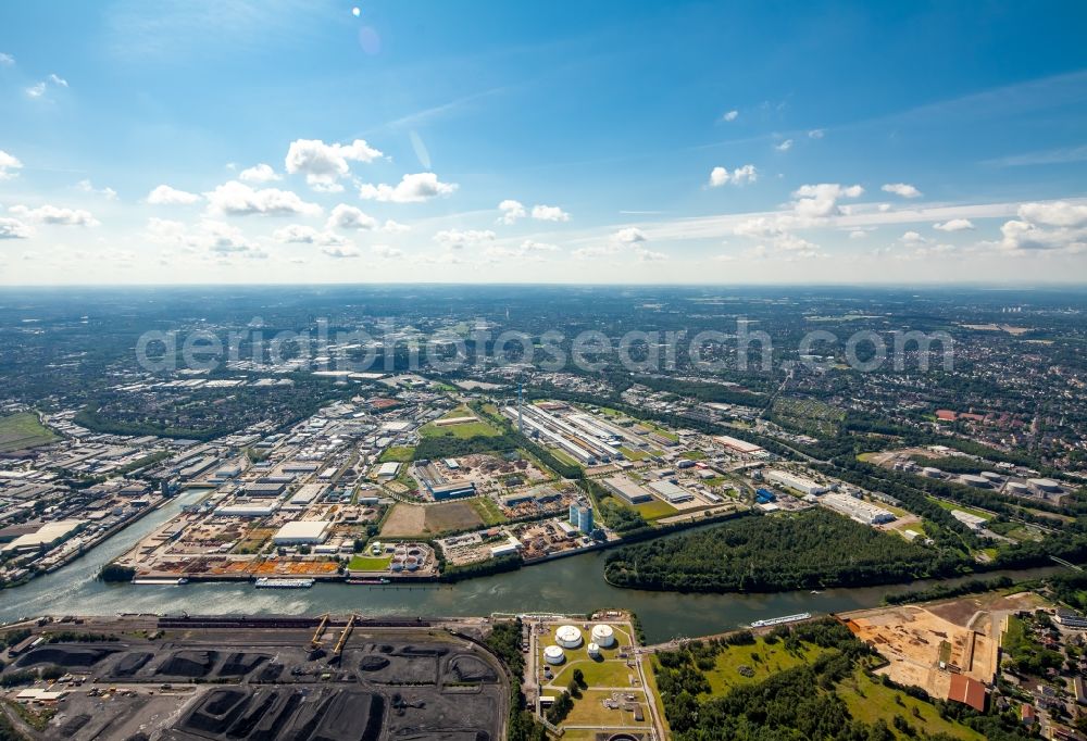 Aerial image Essen - Docks and terminals with warehouses and freight forwarding and logistics companies in Essen in the state North Rhine-Westphalia