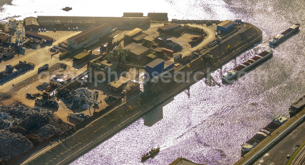 Duisburg from above - Port facilities on the banks of the river course of the the Ruhr in the district Ruhrort in Duisburg at Ruhrgebiet in the state North Rhine-Westphalia, Germany