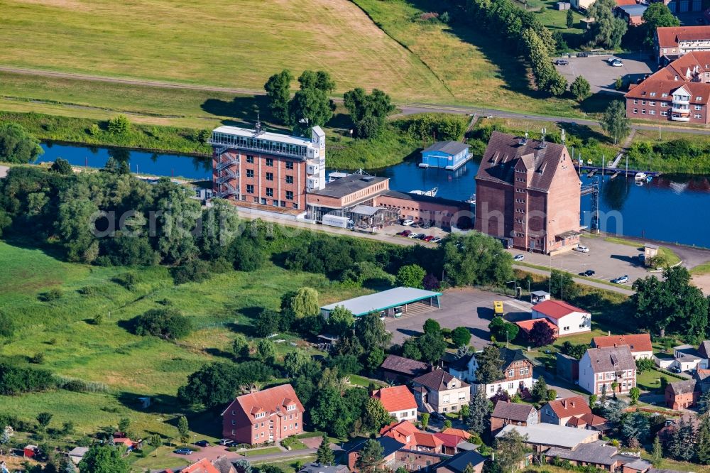 Aerial image Dömitz - Port facilities on the banks of the river course of the Elbe in Doemitz in the state Mecklenburg - Western Pomerania, Germany