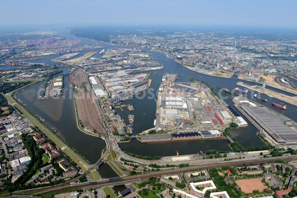 Aerial photograph Hamburg - Port Grasbrook facilities on the banks of the river course of the Elbe - Norderelbe in Hamburg in Germany