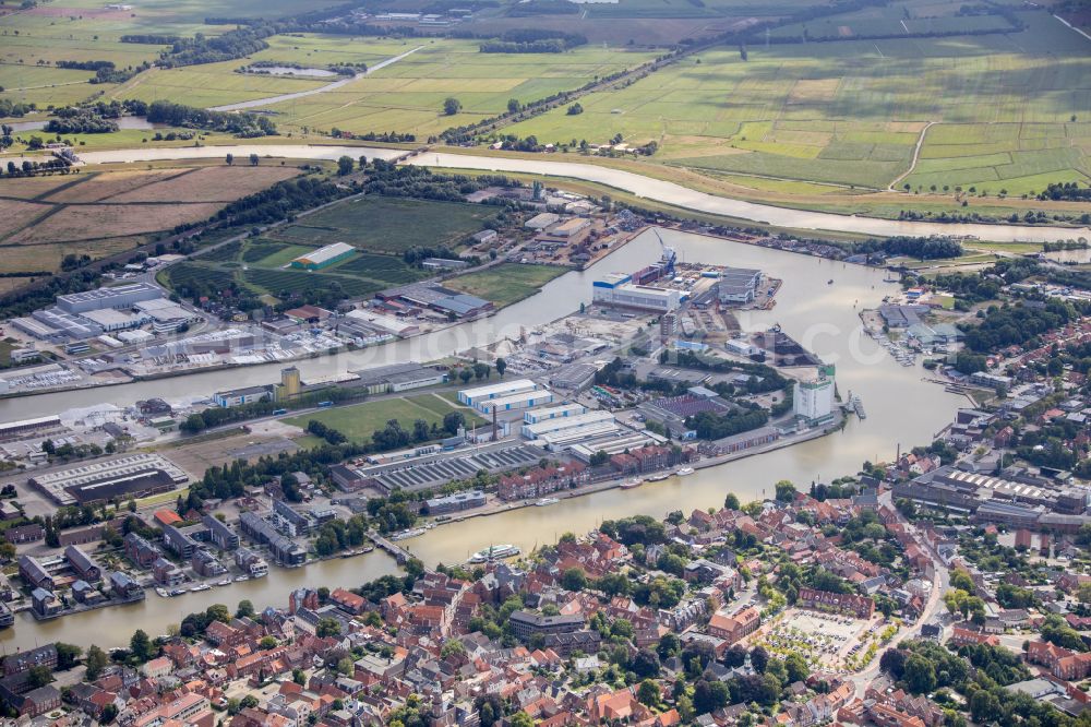 Leer (Ostfriesland) from above - Port facilities on the banks of the river course of the Leda and Ems in Leer (Ostfriesland) in the state Lower Saxony, Germany