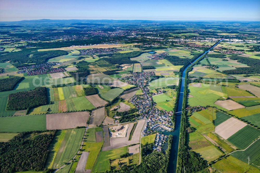 Aerial image Abbesbüttel - Port facilities on the banks of the river course the Mittelland Canal on street Hafenstrasse in Abbesbuettel in the state Lower Saxony, Germany