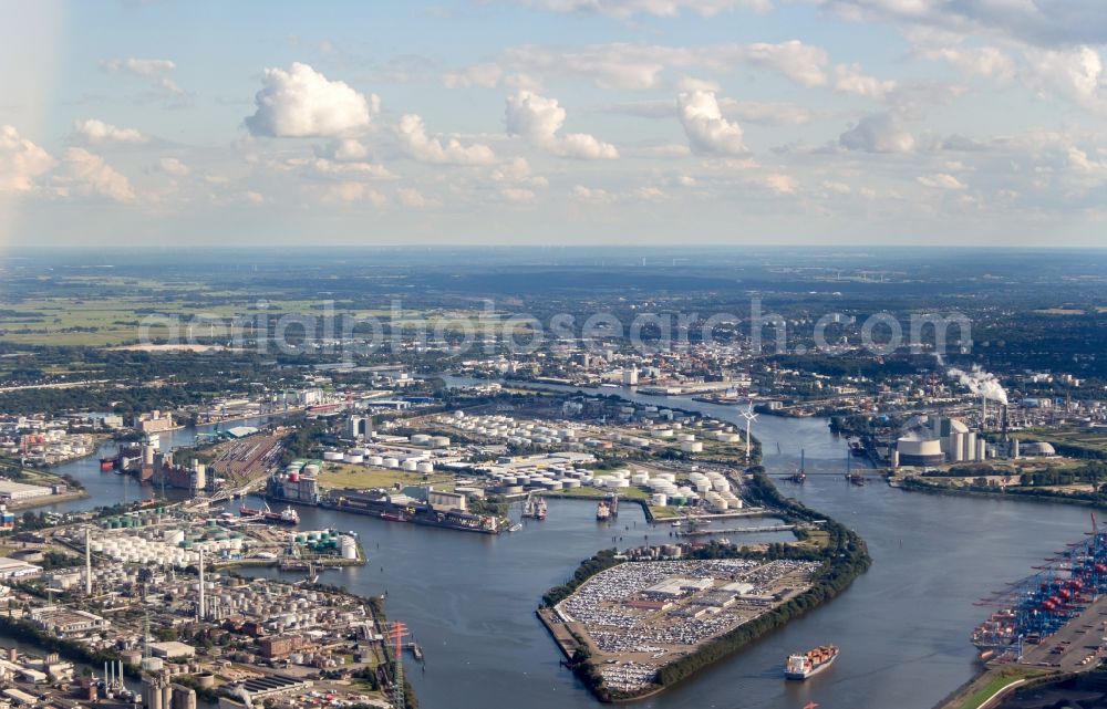 Hamburg from the bird's eye view: Port facilities on the shores of the harbor in Hamburg, Germany