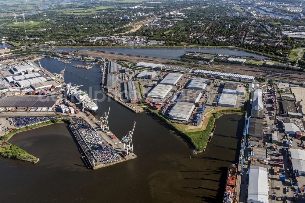 Aerial image Hamburg - Shores of the harbor of Kleiner Grasbrook in Hamburg, Germany