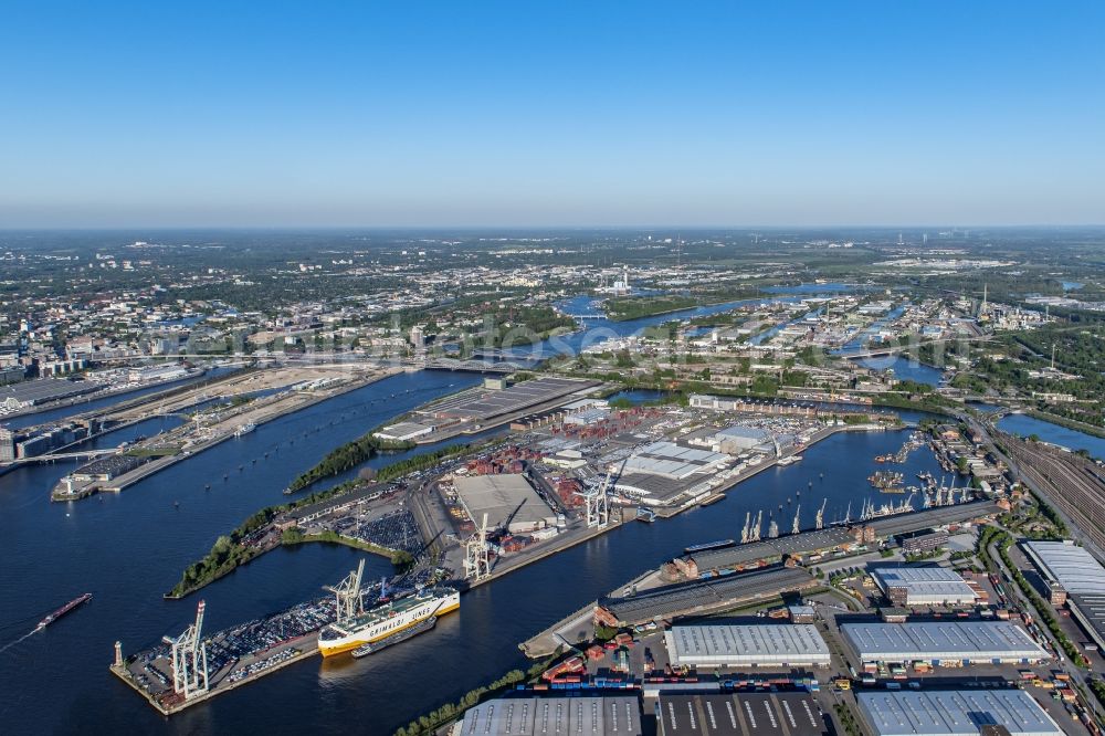 Hamburg from the bird's eye view: Shores of the harbor of Kleiner Grasbrook in Hamburg, Germany